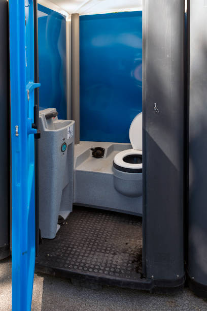 Best Wedding porta potty rental  in Oquawka, IL