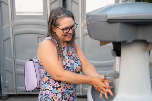 Professional porta potty rental in Oquawka, IL